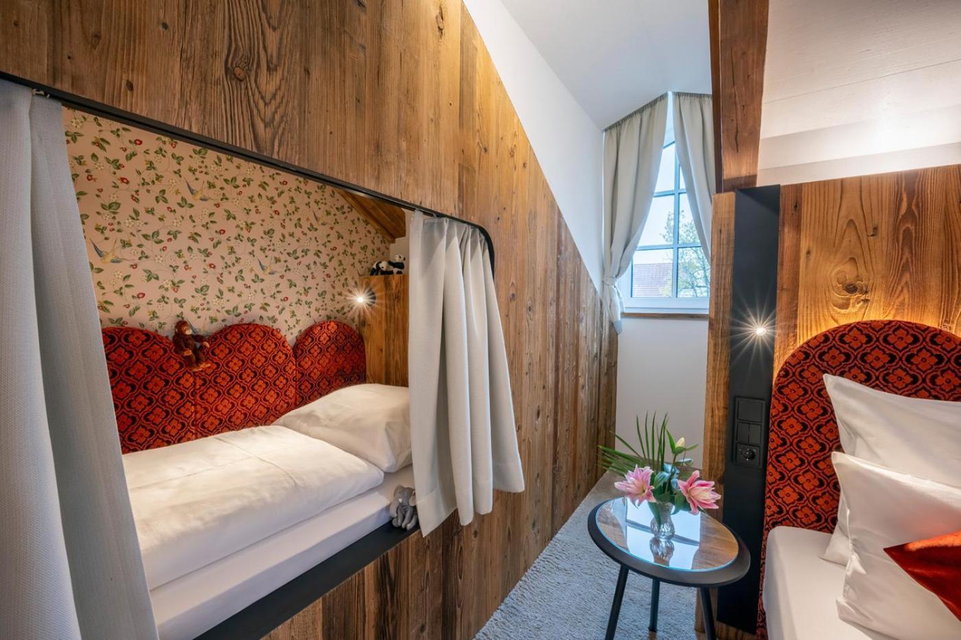 Hotel Schaefflerwirt Aschheim Kültér fotó