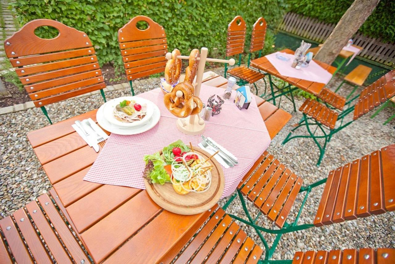 Hotel Schaefflerwirt Aschheim Kültér fotó